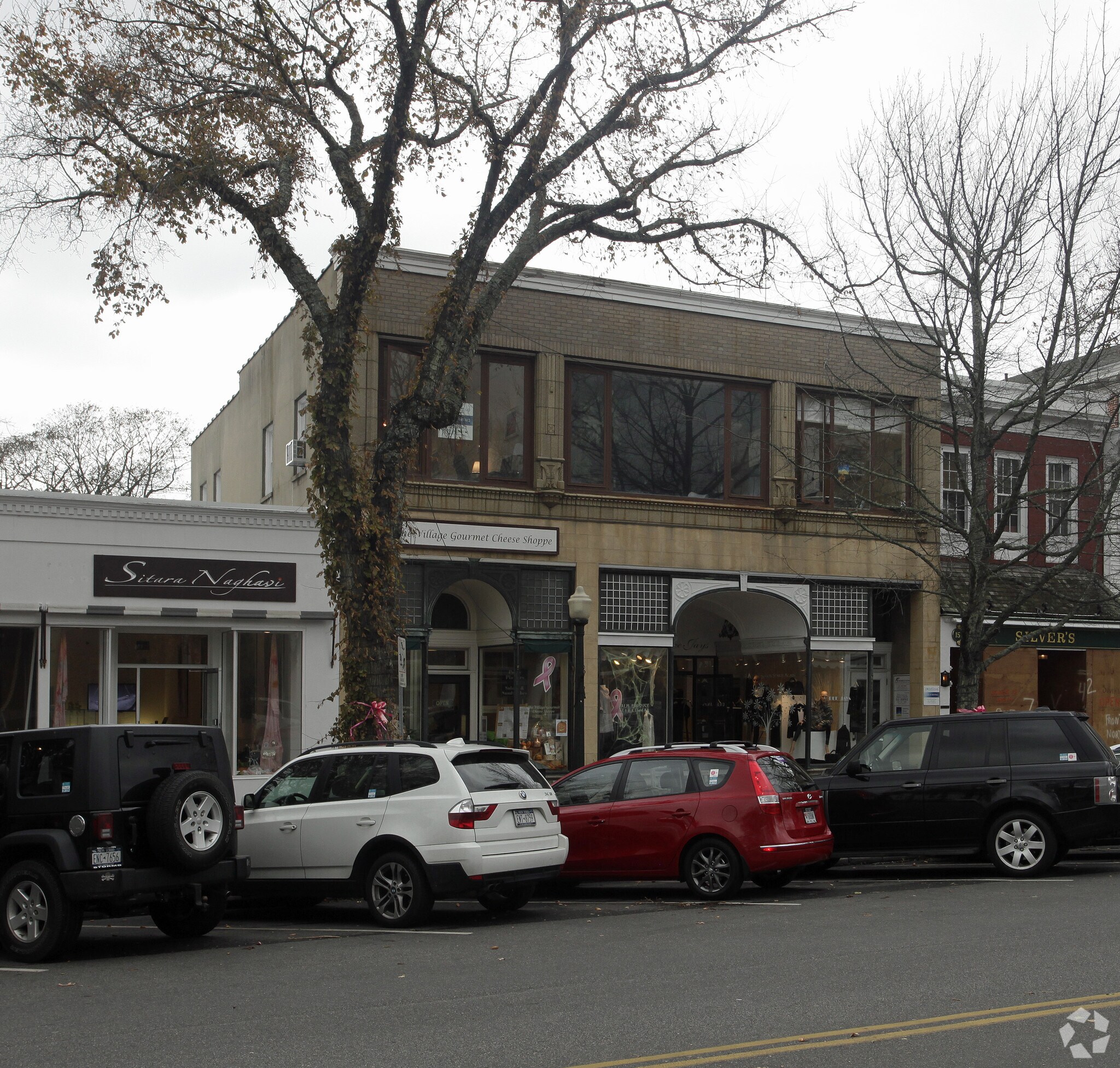 11 Main St, Southampton, NY for lease Primary Photo- Image 1 of 3