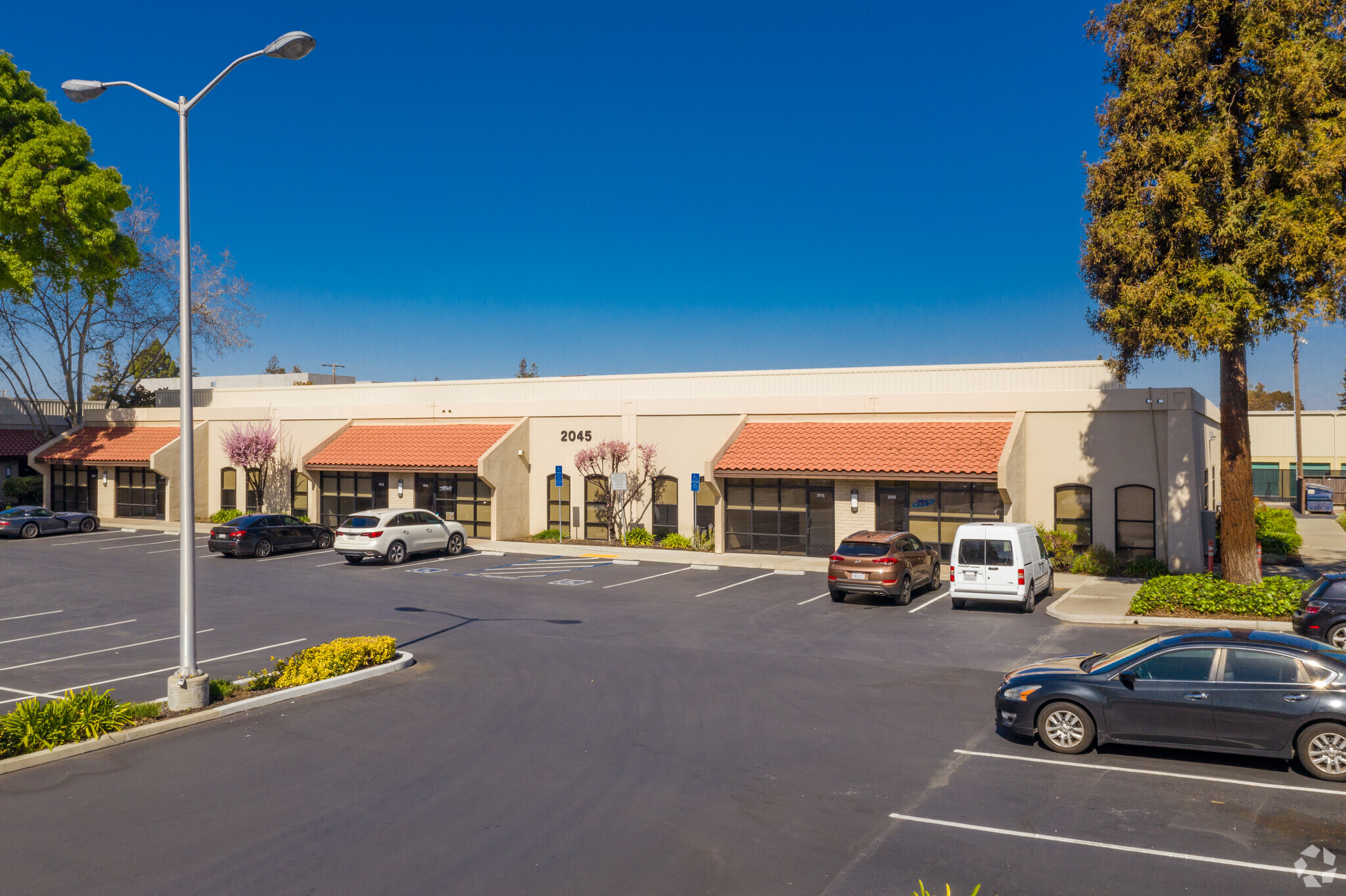 2045 Martin Ave, Santa Clara, CA 95050 - Flex for Lease | LoopNet