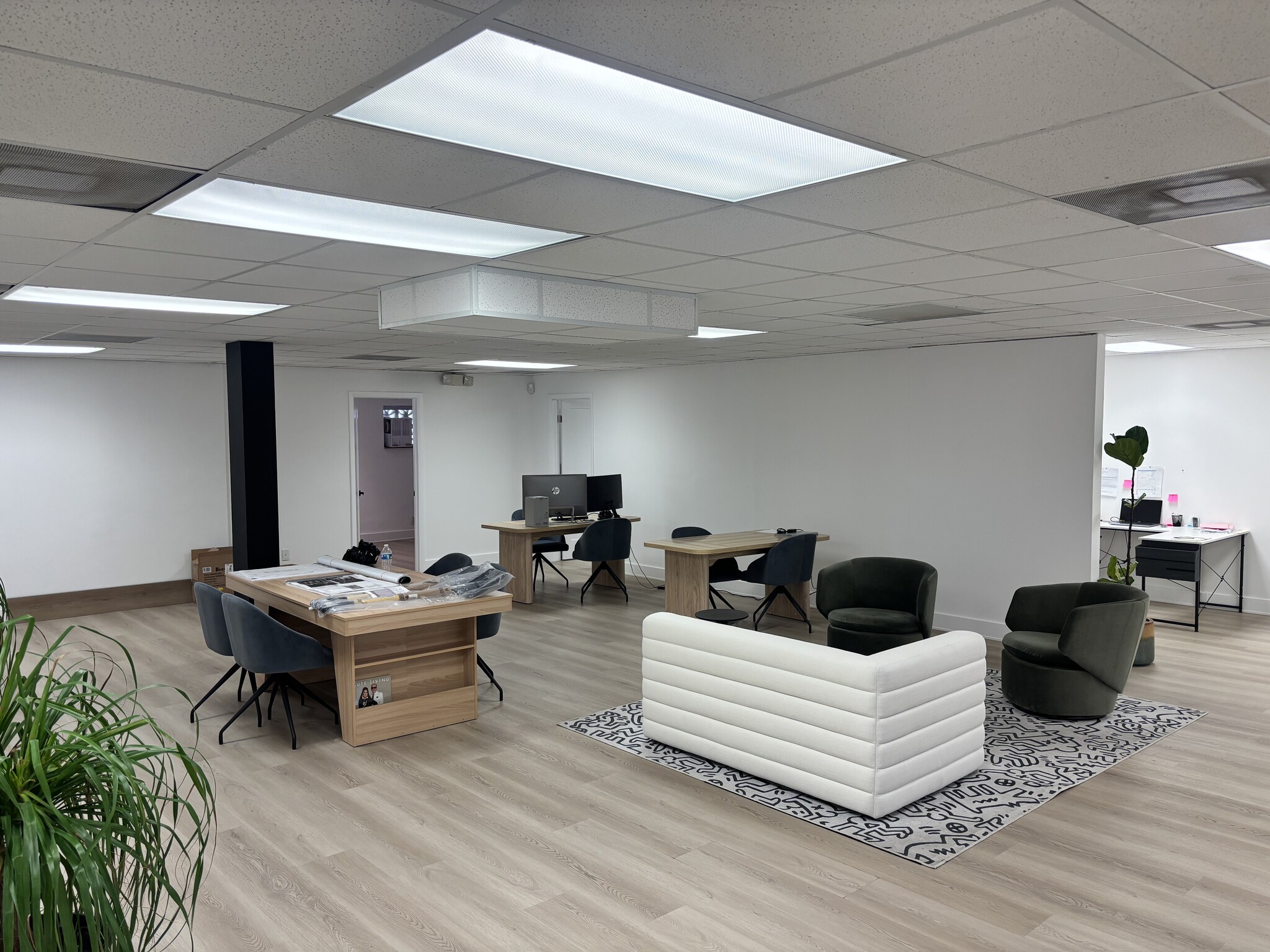 901 NE 79th St, Miami, FL for lease Building Photo- Image 1 of 9