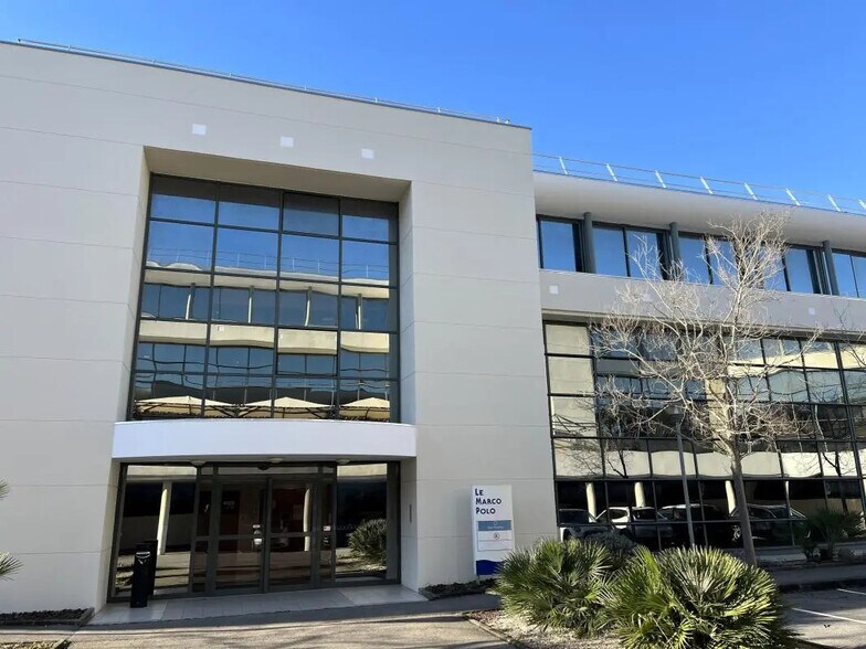 Office in Mougins for lease - Building Photo - Image 3 of 9