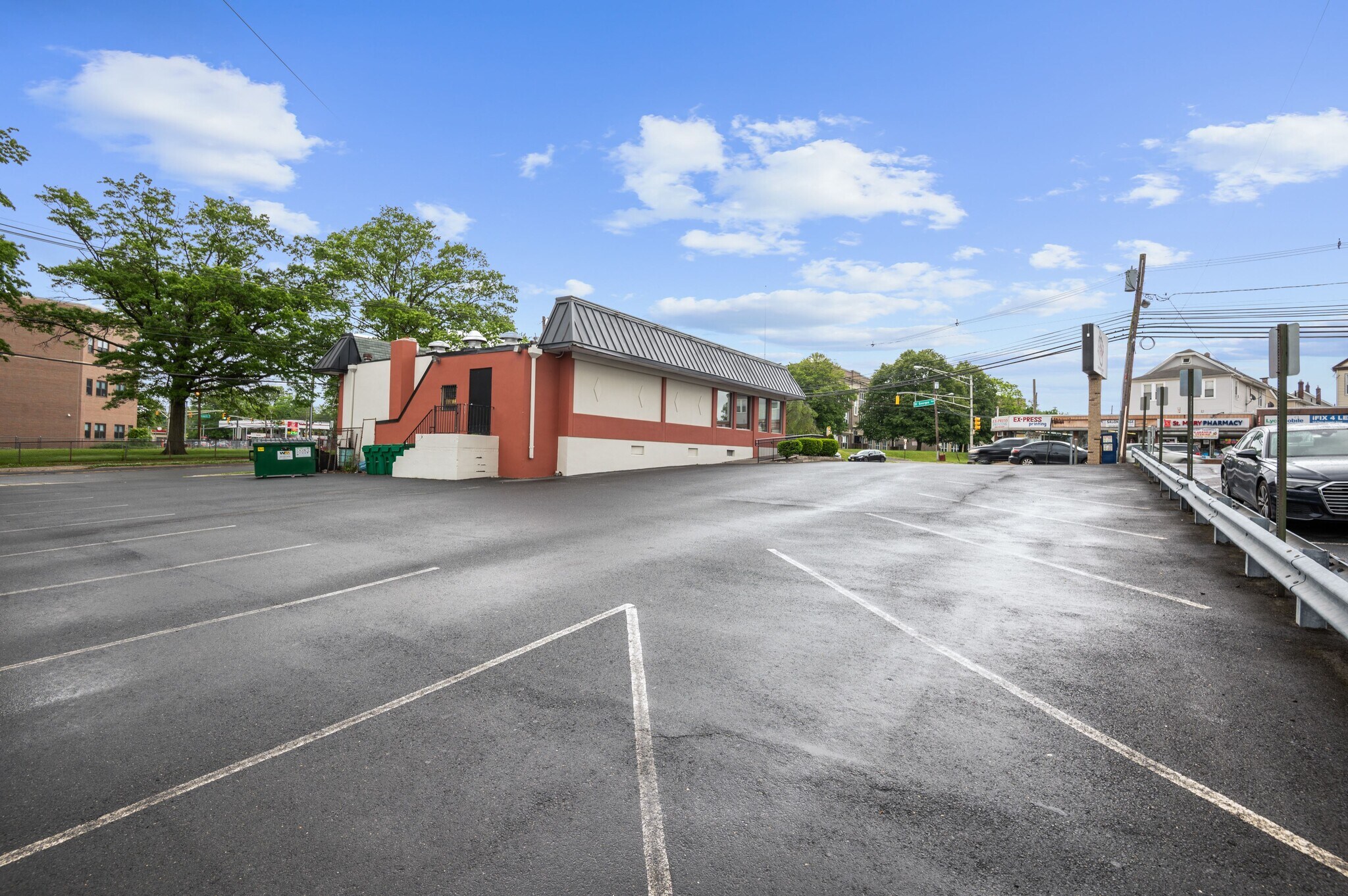 200 W St Ave, Linden, NJ 07036 Retail for Sale