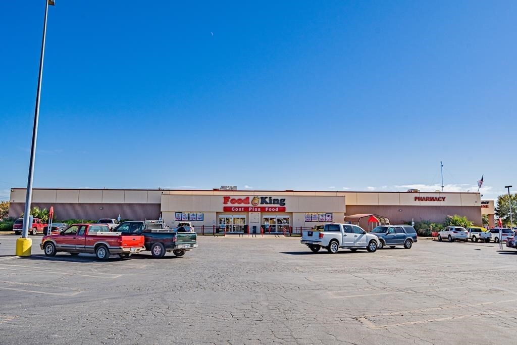 1926 N Bryant Blvd, San Angelo, TX for sale Primary Photo- Image 1 of 1