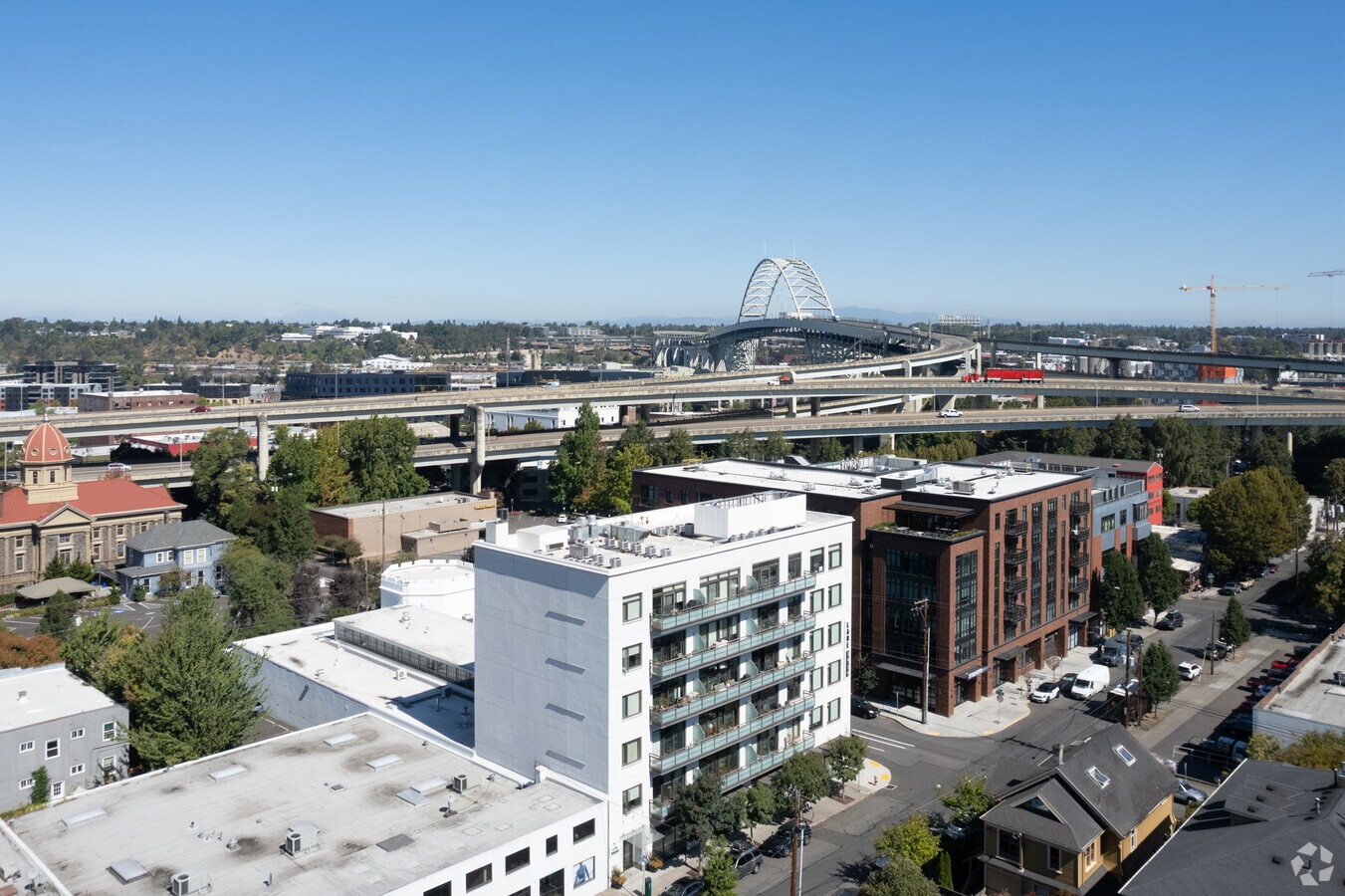 1919 NW Quimby St, Portland, OR 97209