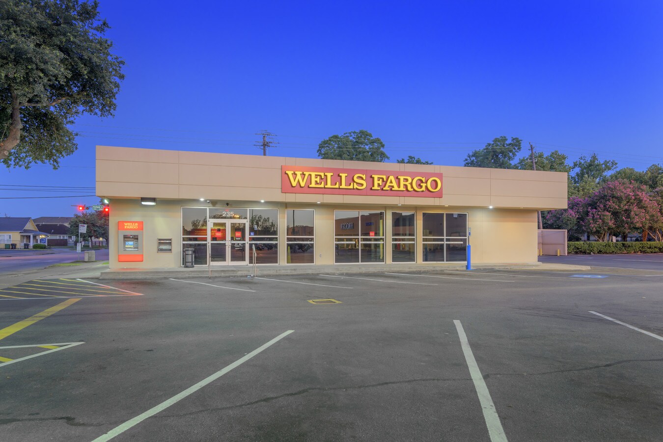 215239 W 20th St, Houston, TX 77008