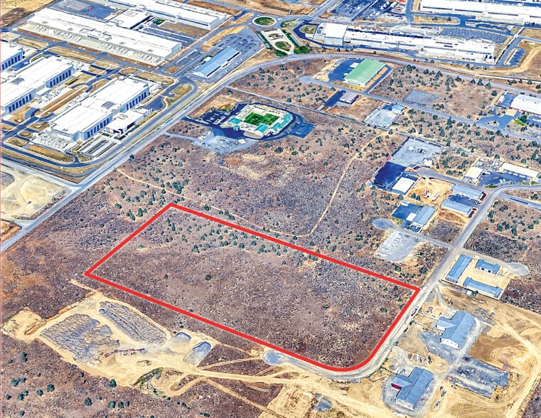 4001 Empire Dr, Prineville, OR for sale - Building Photo - Image 2 of 5