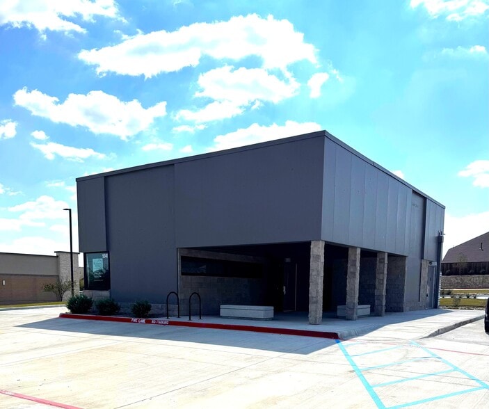 5341 McPherson Blvd, Fort Worth, TX for lease - Building Photo - Image 1 of 8
