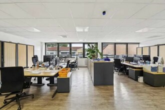 Flex in Ivry-sur-Seine for lease Interior Photo- Image 2 of 7