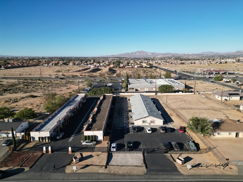 Sequoia Casitas 16440 & 16460 Sequoia St portfolio of 2 properties for sale on LoopNet.com - Building Photo - Image 2 of 6