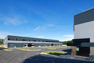 More details for 17 Rue Henri Becquerel, Aulnay-sous-Bois - Office, Flex for Lease