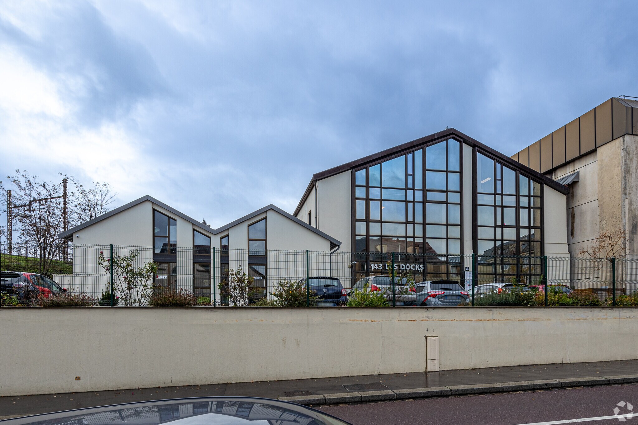 Rue Yves Le Coz, Versailles for sale Primary Photo- Image 1 of 1