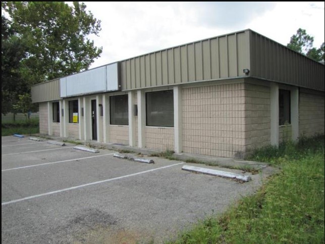 19751 N Tamiami Trl, North Fort Myers, FL for lease Building Photo- Image 1 of 4