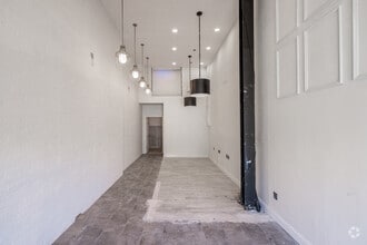 4748 Broadway, New York, NY for lease Interior Photo- Image 1 of 6