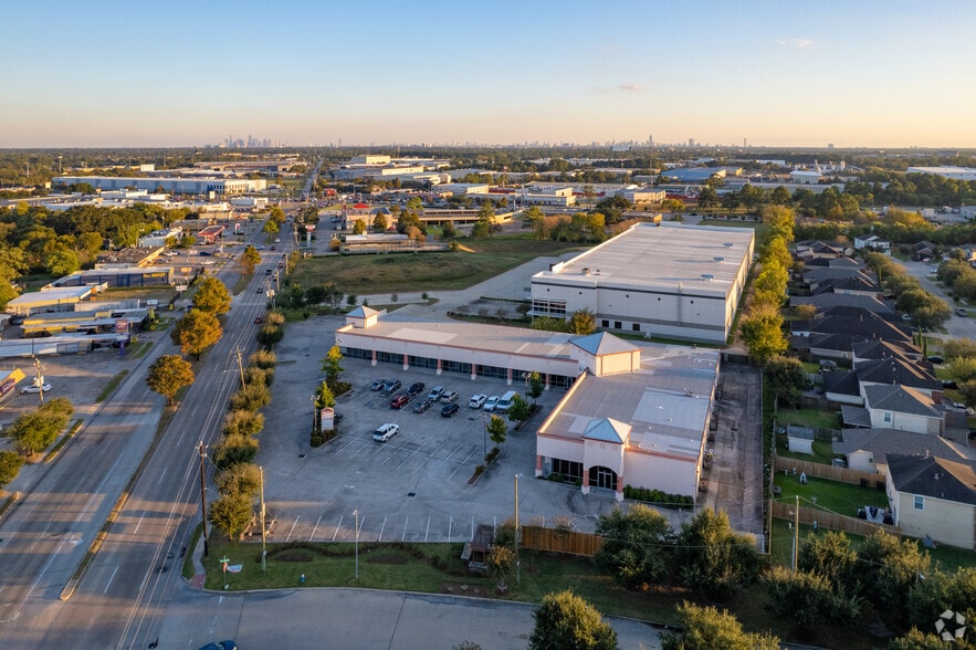 8511 N Houston Rosslyn Rd, Houston, TX for lease - Aerial - Image 3 of 17