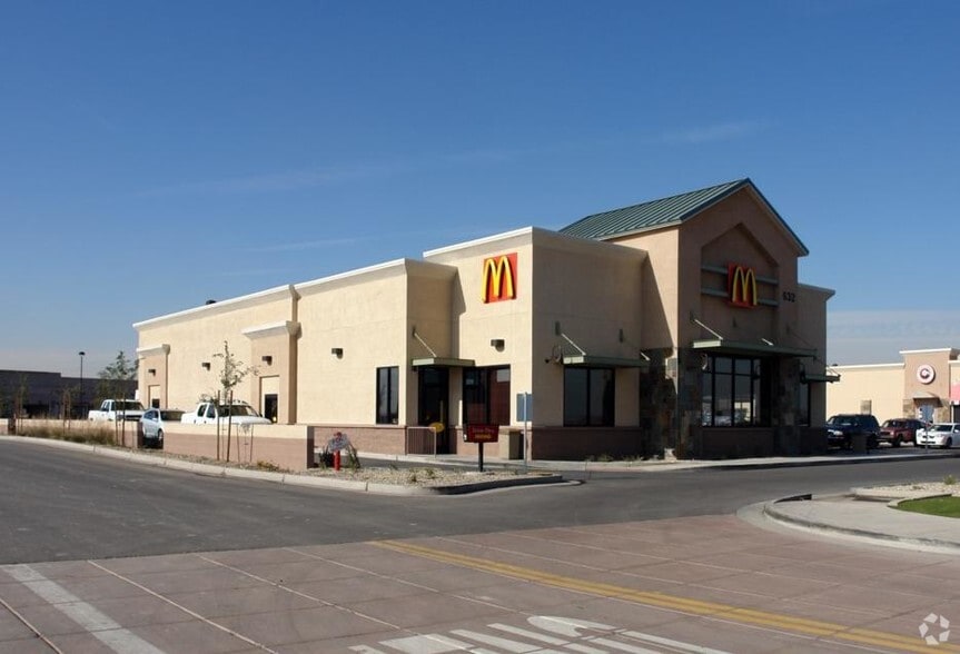 N Van Buren St, Goodyear, AZ for lease - Building Photo - Image 3 of 4