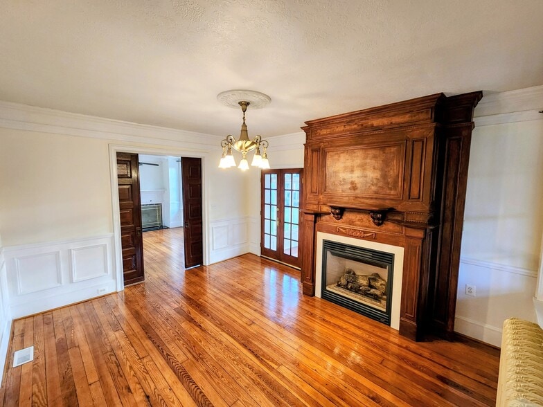 3134 Butler Pike, Plymouth Meeting, PA for lease - Interior Photo - Image 3 of 9