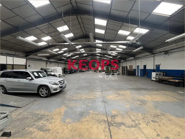 Flex in Muret for sale - Building Photo - Image 3 of 5