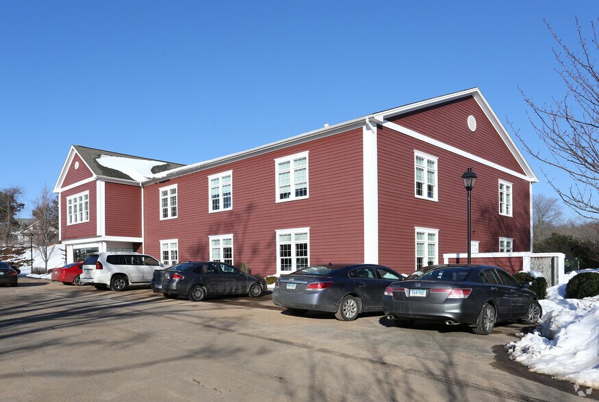 405 Church St, Guilford, CT for sale - Building Photo - Image 1 of 1