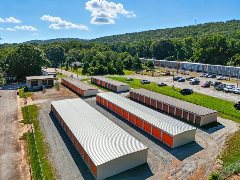 52 & 54 Awtrey St, Manchester, GA for sale - Building Photo - Image 3 of 39