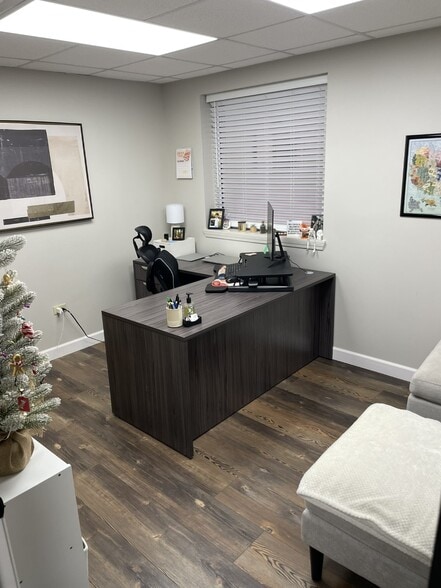 939 Locust Ave, Conway, AR for sale - Building Photo - Image 2 of 4