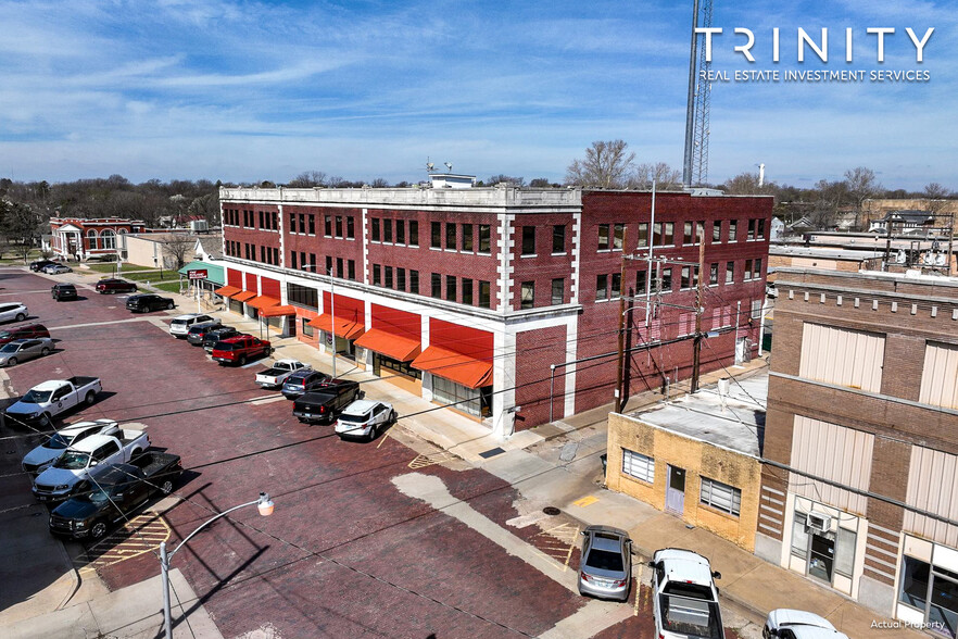 115-121 W 6th Ave, Bristow, OK for sale - Building Photo - Image 1 of 1