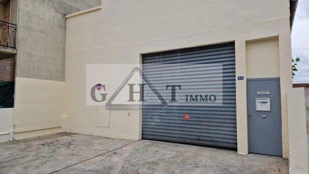 Office in Drancy for lease - Building Photo - Image 2 of 9