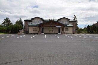 160 SW Scalehouse Loop, Bend, OR for lease Building Photo- Image 1 of 21