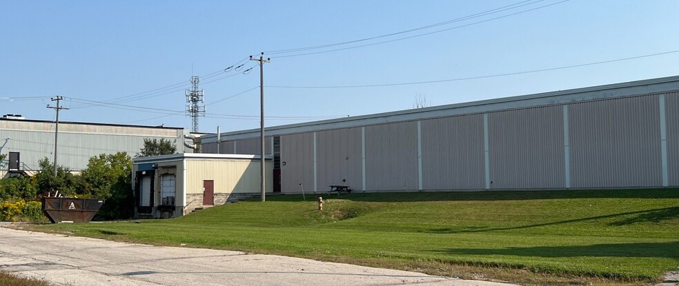 200 Sheldon Dr, Cambridge, ON for lease - Building Photo - Image 1 of 1