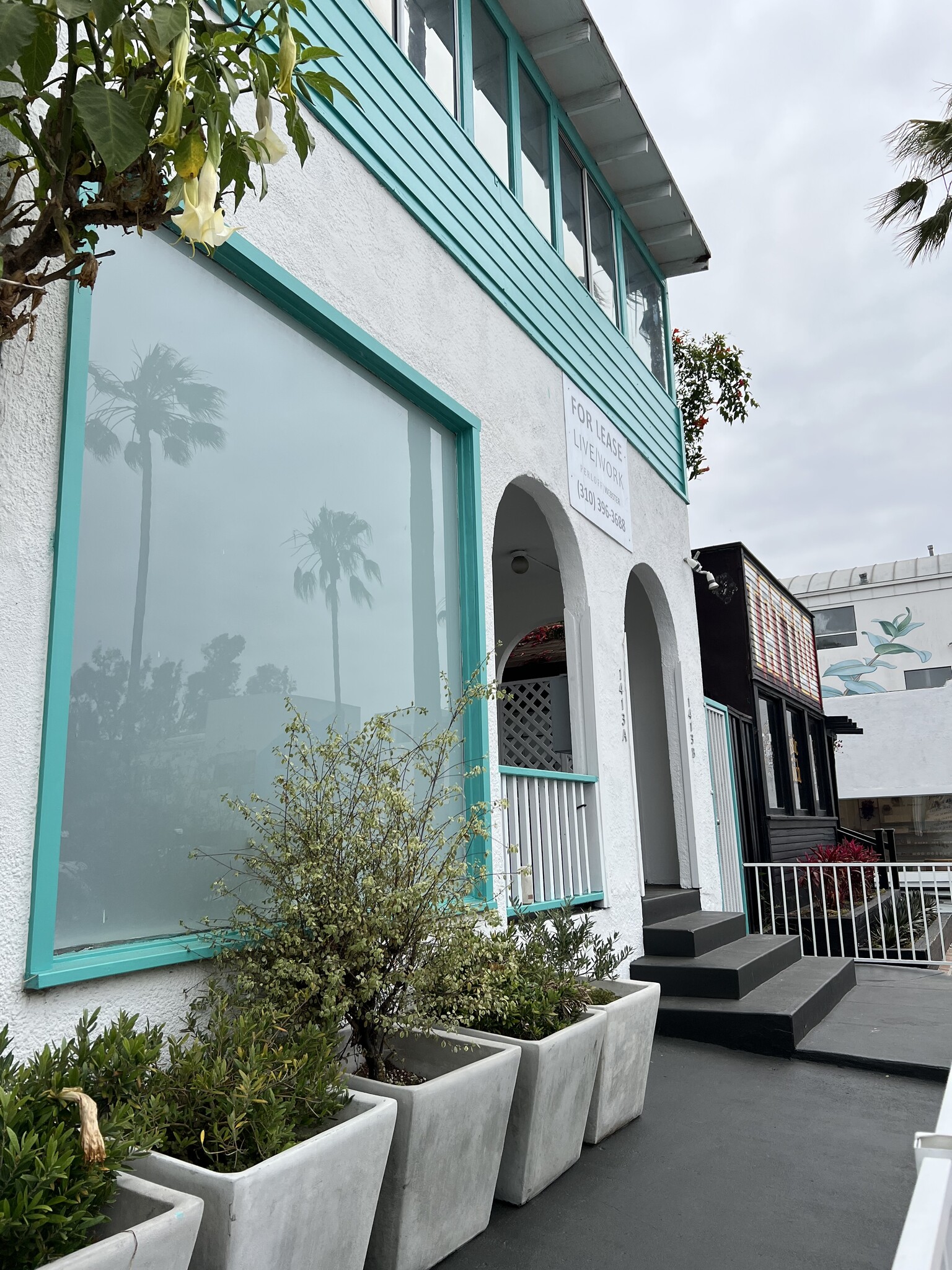 1413 Abbot Kinney Blvd, Venice, CA for lease Building Photo- Image 1 of 3