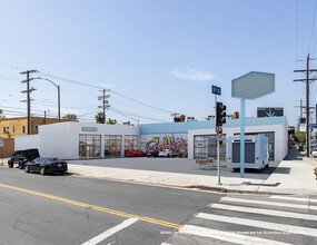 8000 W 3rd St, Los Angeles, CA for lease Building Photo- Image 2 of 2