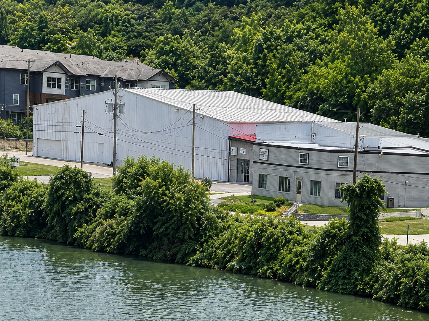 1640 Island Home Ave, Knoxville, TN for lease Building Photo- Image 1 of 6