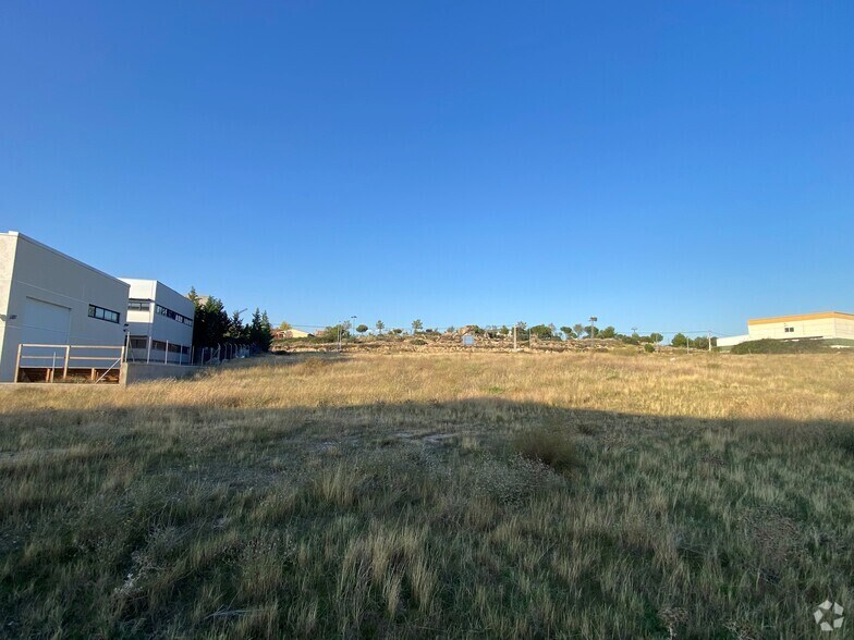 Land in Colmenar Viejo, Madrid for sale - Primary Photo - Image 1 of 6