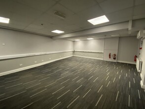 102-106 Roxburgh St, Greenock for lease Interior Photo- Image 2 of 8