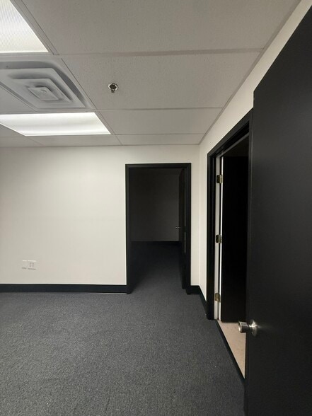 223 NE Loop 820, Hurst, TX for lease - Building Photo - Image 3 of 61