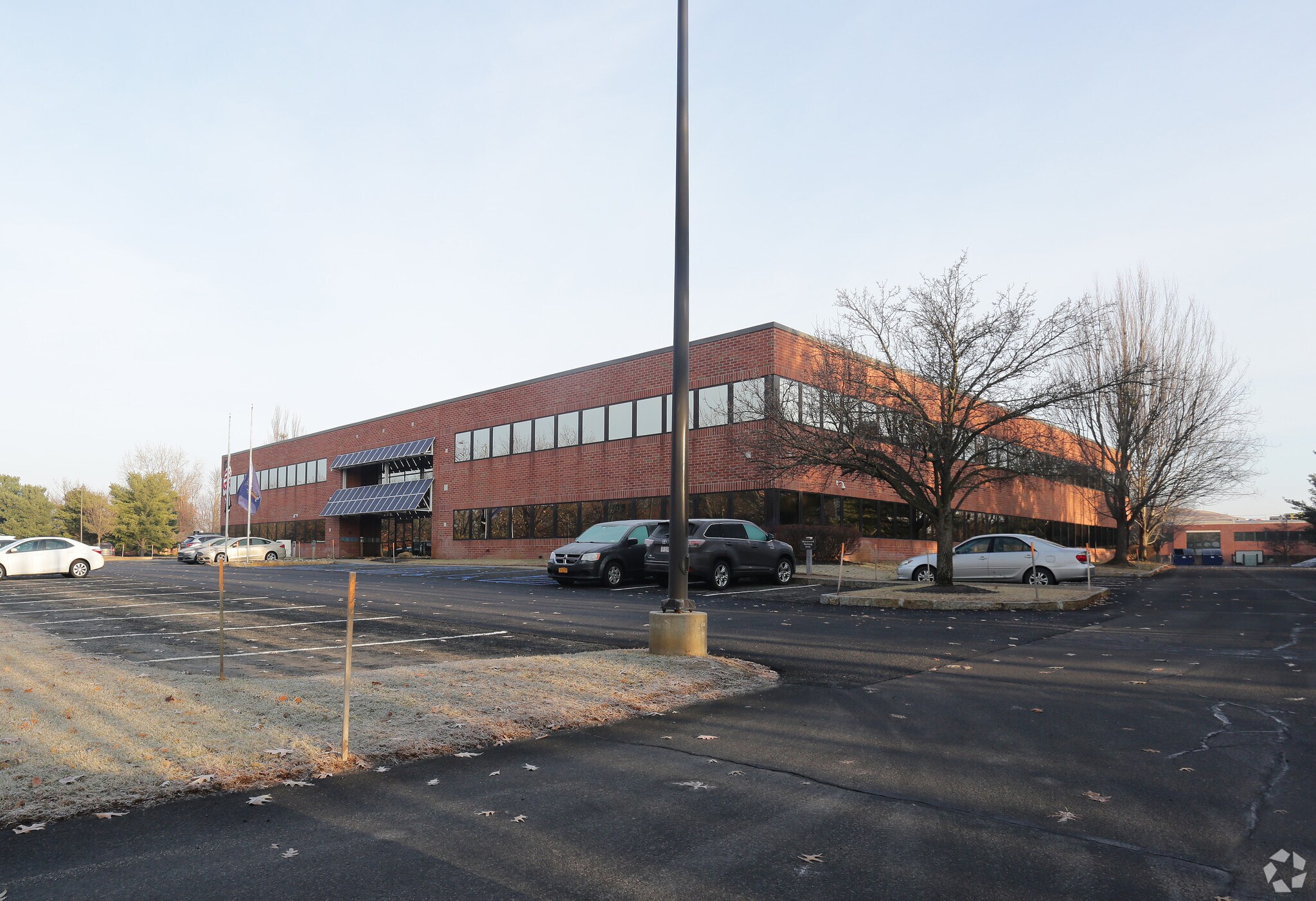 17 Columbia Cir, Albany, NY for sale Primary Photo- Image 1 of 1
