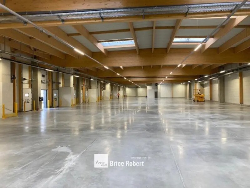 Flex in Corbas for lease Interior Photo- Image 1 of 5