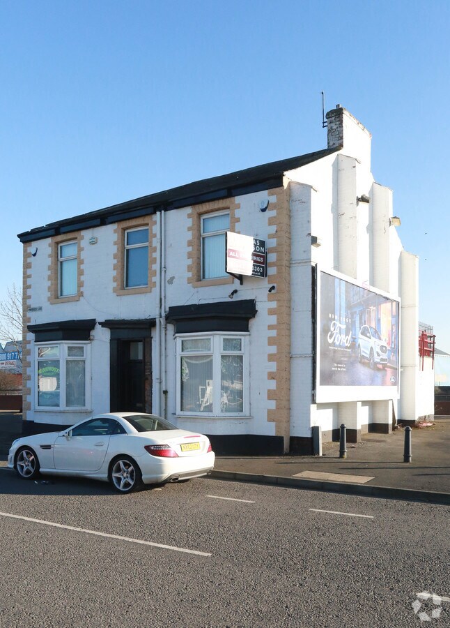 120 Portrack Ln, Stockton On Tees, TS18 2NG