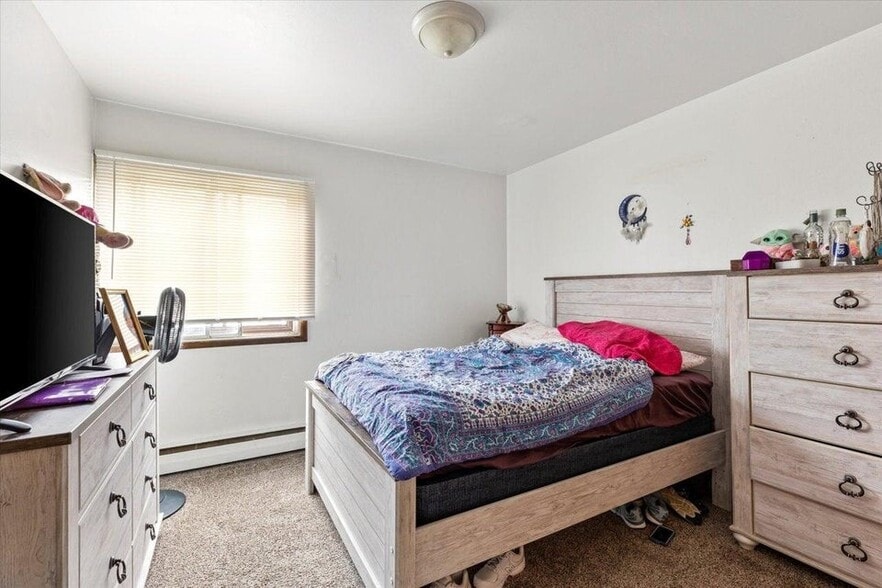 4641 S Howell Ave, Milwaukee, WI for sale - Building Photo - Image 3 of 6