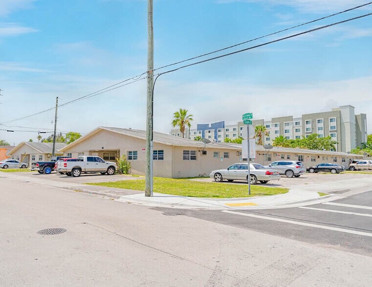 200 S Perviz Ave, Opa Locka, FL 33054