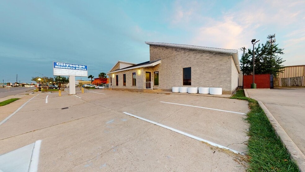 3201 Palmer Hwy, Texas City, TX for lease - Building Photo - Image 3 of 4