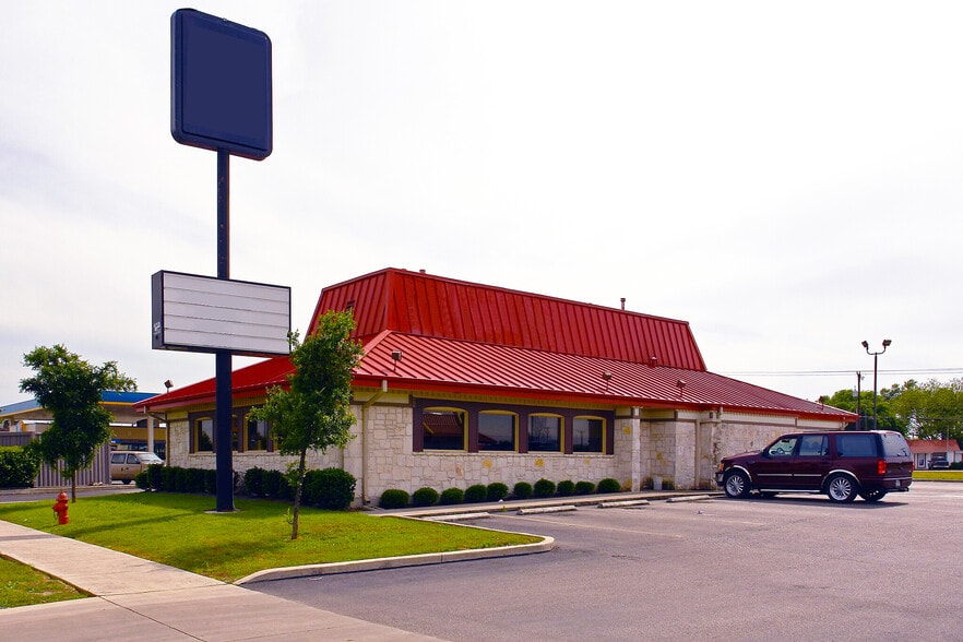 9149 Fm 78, Converse, TX for sale - Building Photo - Image 1 of 5