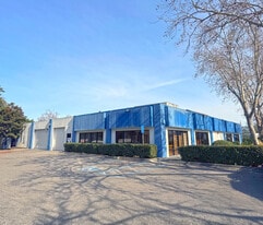 Retail Showroom/Warehouse for Lease - Warehouse