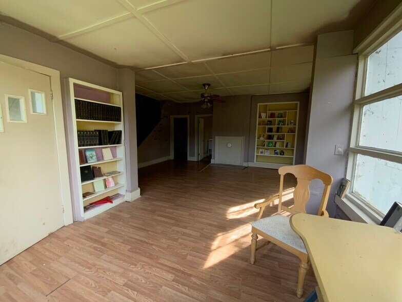 61 Fairview Rd, Andrews, NC for sale - Building Photo - Image 3 of 27