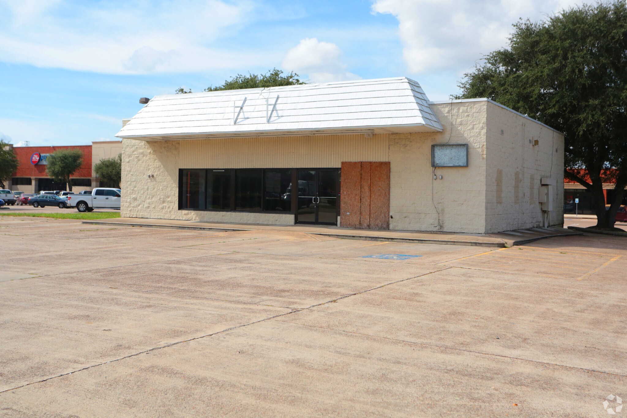 3525 Garth Rd, Baytown, TX for sale Primary Photo- Image 1 of 1