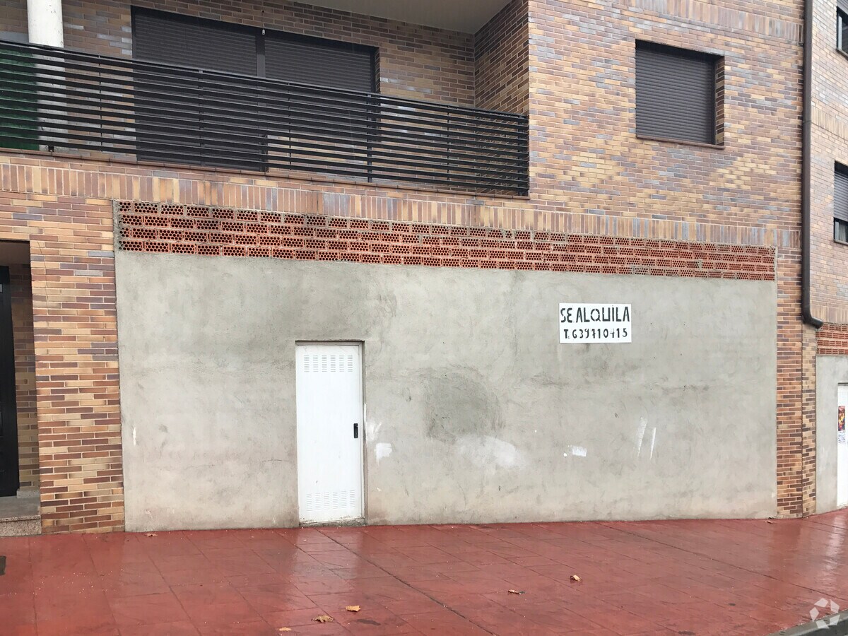 Carretera Valladolid, 30, La Lastrilla, SEG 40270 - Unit Puerta 04 -  - Interior Photo - Image 1 of 1