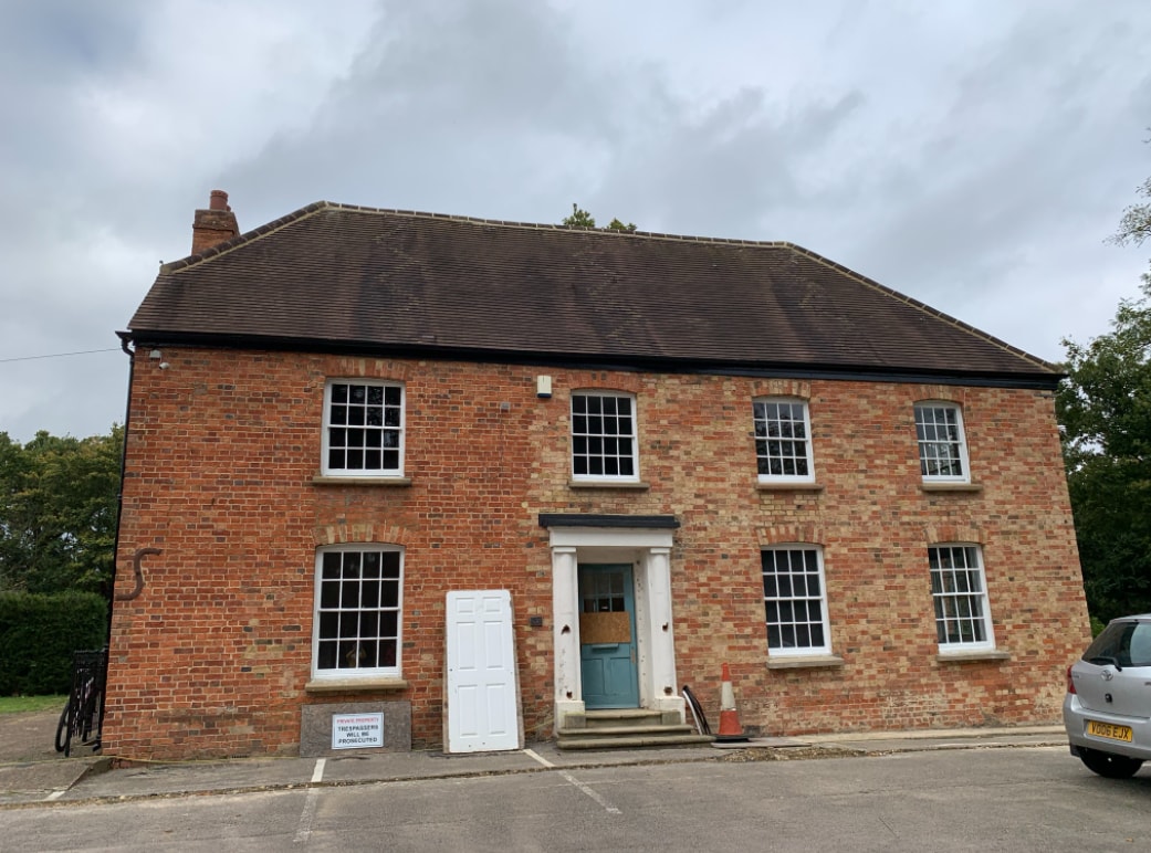 174 Waterside Rd, Milton Keynes for sale Primary Photo- Image 1 of 1