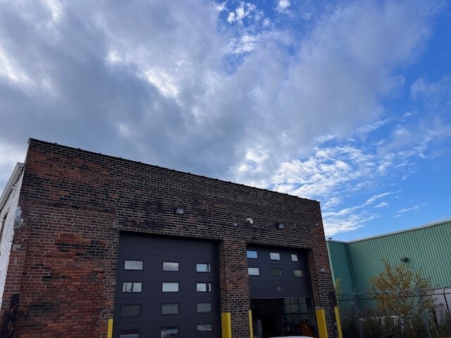 1200 E 38th St, Cleveland, OH for sale - Building Photo - Image 2 of 5