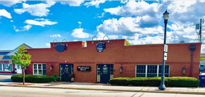 1003-1005 Washington St, Grafton, WI for lease Building Photo- Image 1 of 12