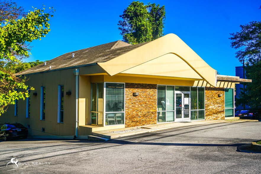 2678 Buford Hwy, Atlanta, GA for sale - Building Photo - Image 3 of 7