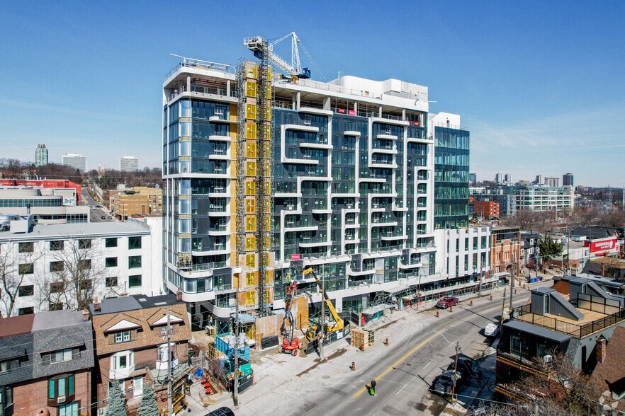 336 Dupont St, Toronto, ON for lease - Building Photo - Image 2 of 3