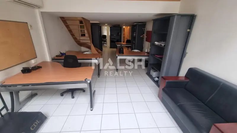 Multifamily in Lyon for sale Interior Photo- Image 1 of 12
